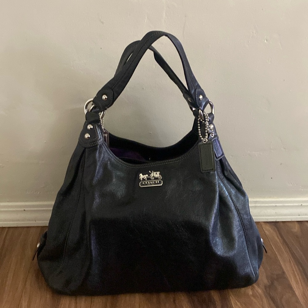 BLACK COACH LEATHER MADISON MAGGIE HOBO BAG USED EXCELLENT CONDITION